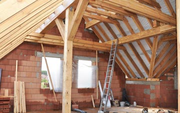 Sockety attic trusses
