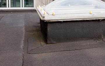 disadvantages of Sockety flat roofs